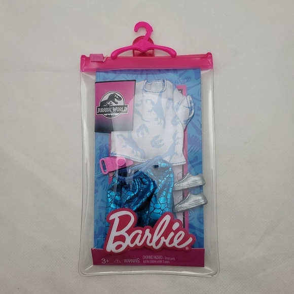 Barbie Jurassic World Dominion Fashion Pack - Picture 1 of 2